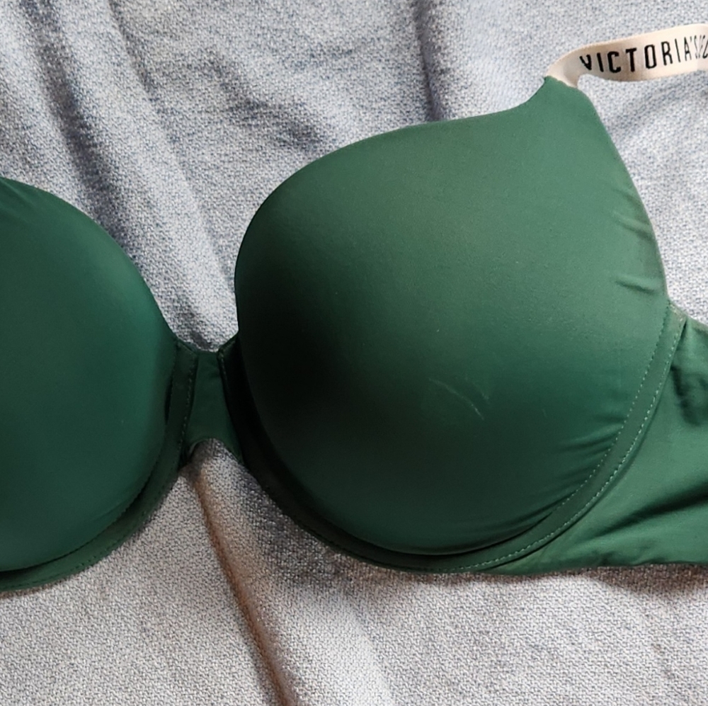 Victoria secret bra